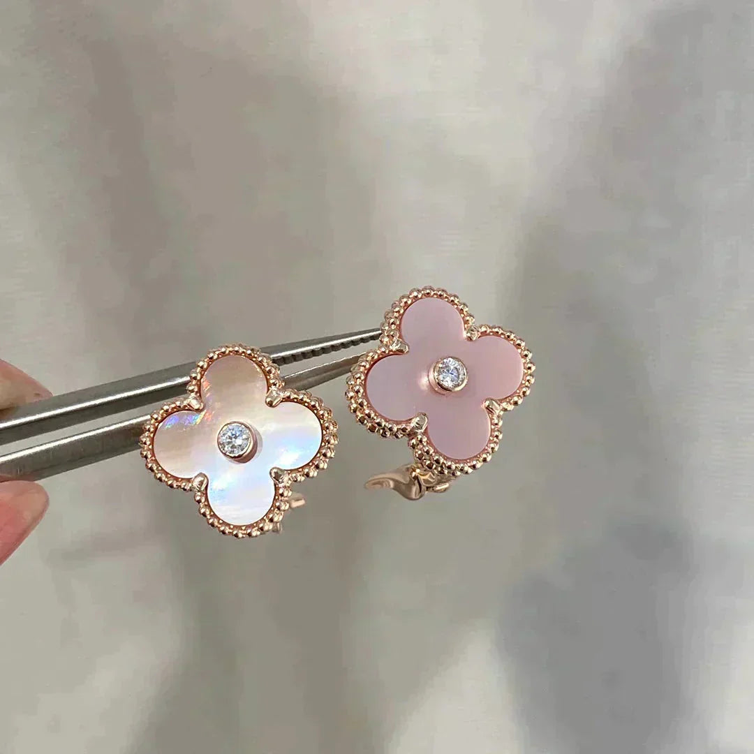 [✨ROSE💎]CLOVER MEDIUM 1 MOTIFS  PINK MOP DIAMOND EARRINGS