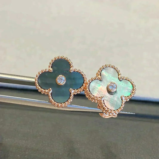 [✨ROSE💎]CLOVER MEDIUM 1 MOTIFS GRAY MOP  DIAMOND EARRINGS