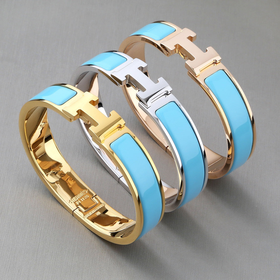 [✨ROSE💎]H CLOUD BLUE BRACELET