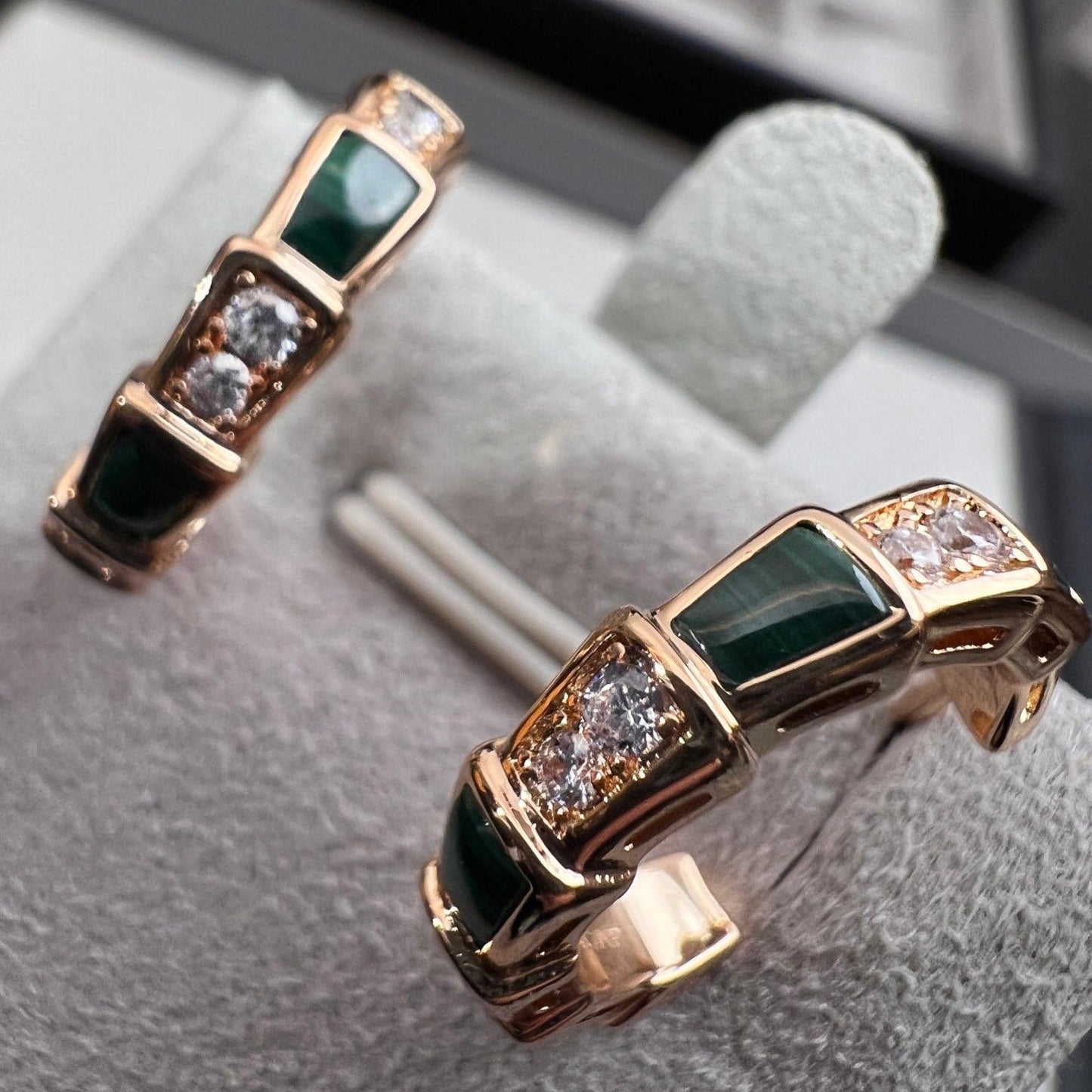 [✨ROSE💎]SERPENTI MALACHITE PINK GOLD EARRINGS