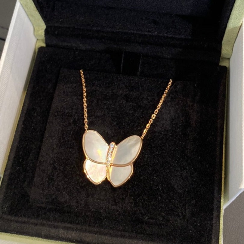 [✨ROSE💎]BUTTERFLY GOLD MOP DIAMOND NECKLACE