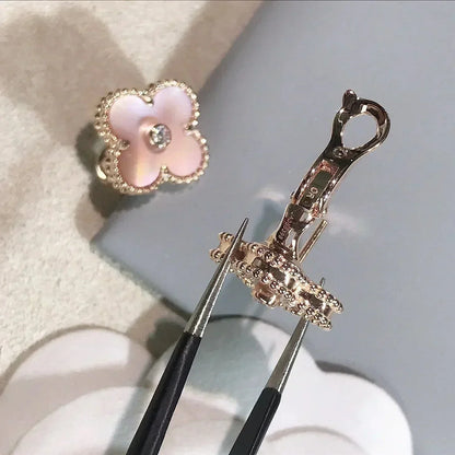 [✨ROSE💎]CLOVER MEDIUM 1 MOTIFS  PINK MOP DIAMOND EARRINGS