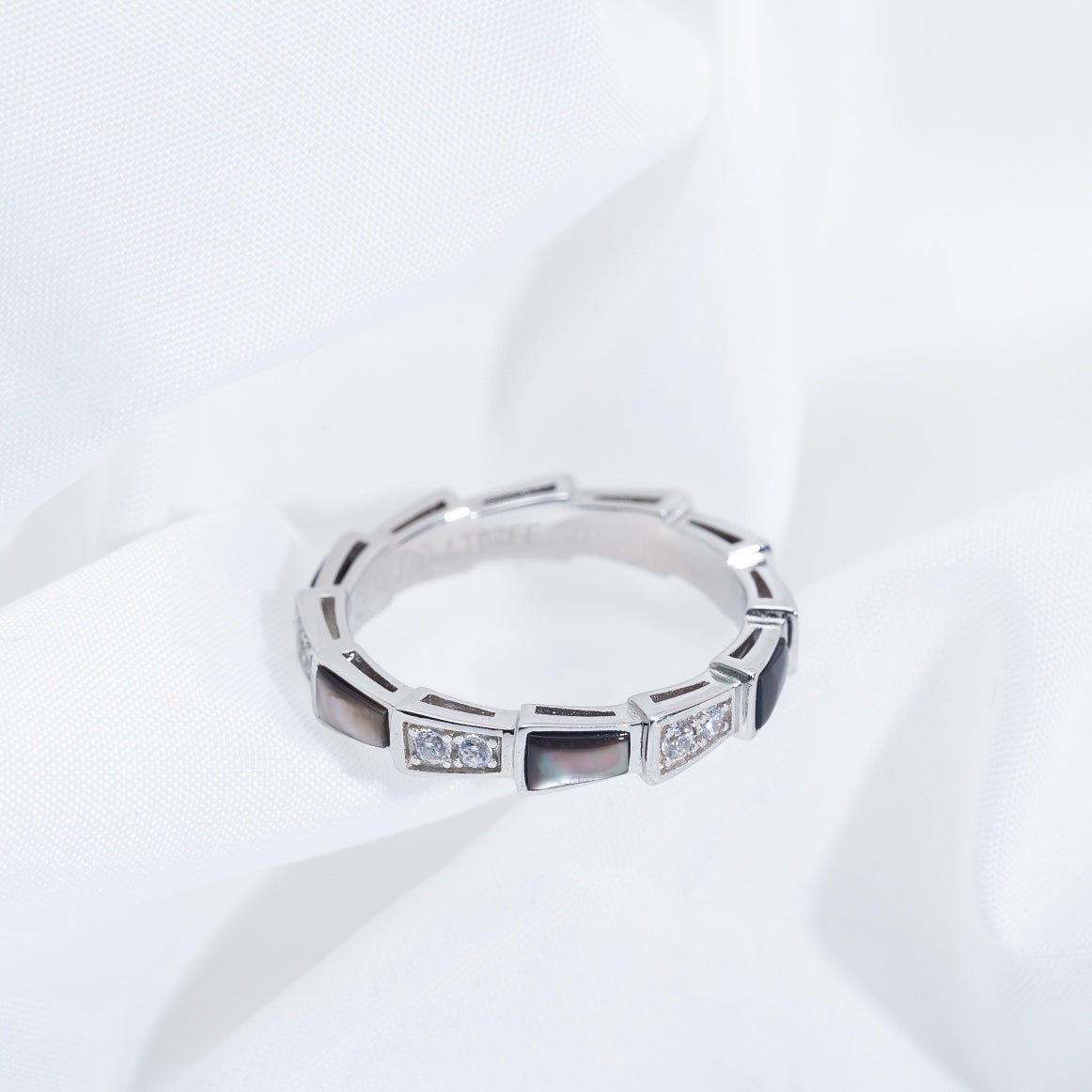 [✨ROSE💎]SERPENTI RING SILVER  DIAMOND BLACK MOP 3MM