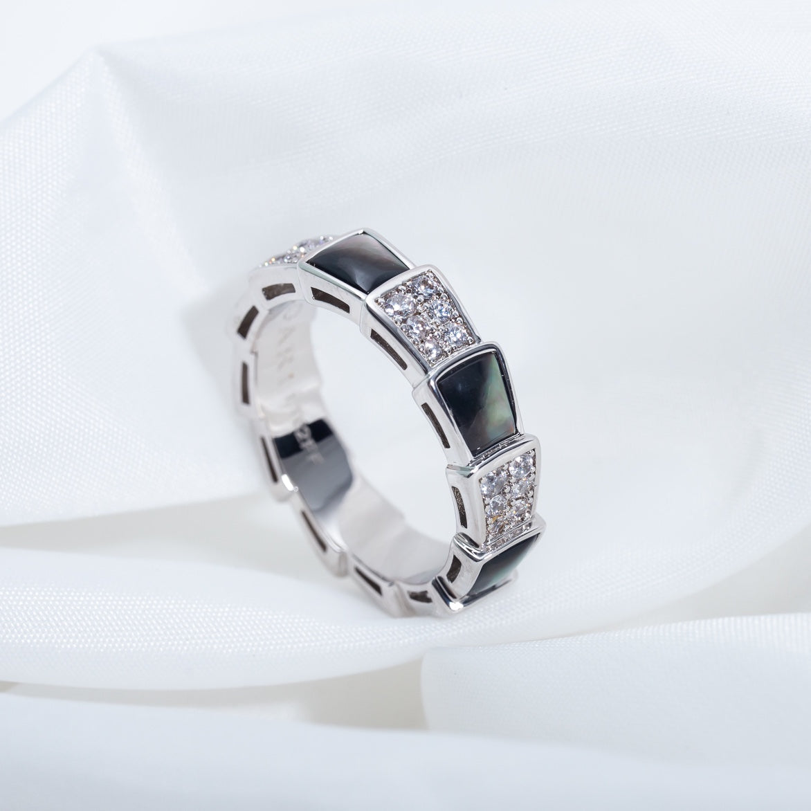 [✨ROSE💎]SERPENTI RING SILVER DIAMOND BLACK MOP 4MM