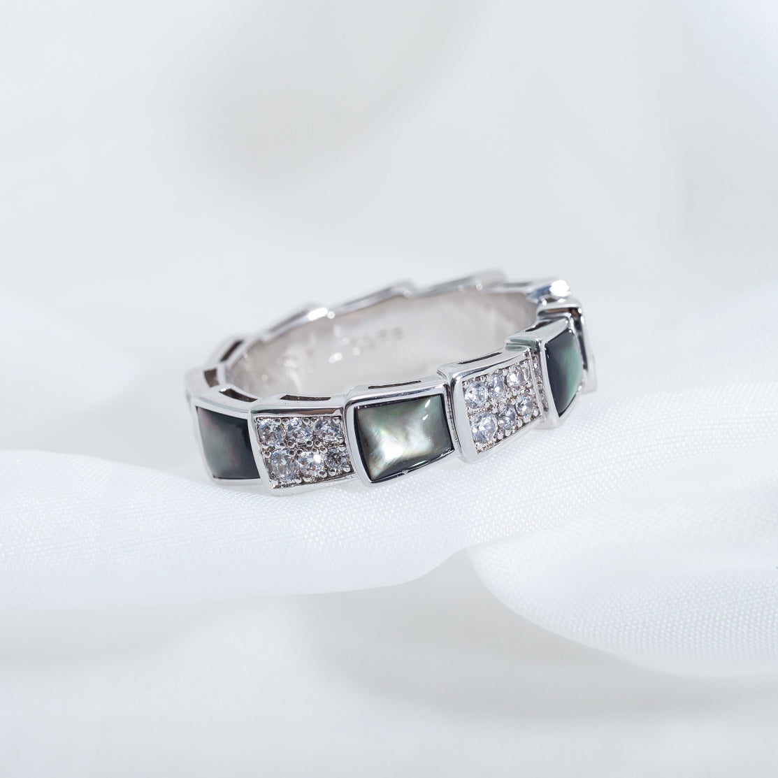[✨ROSE💎]SERPENTI RING SILVER DIAMOND BLACK MOP 4MM