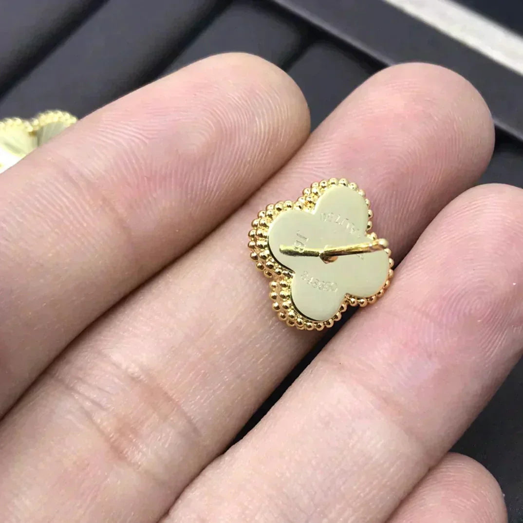 [✨ROSE💎]CLOVER MINI 9.5MM LASER EARRINGS