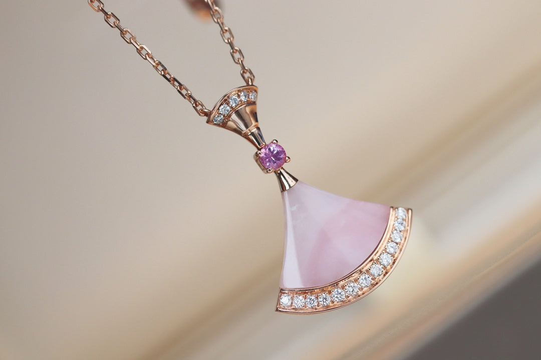 [✨ROSE💎]DREAM NECKLACE PINK MOP DIAMOND