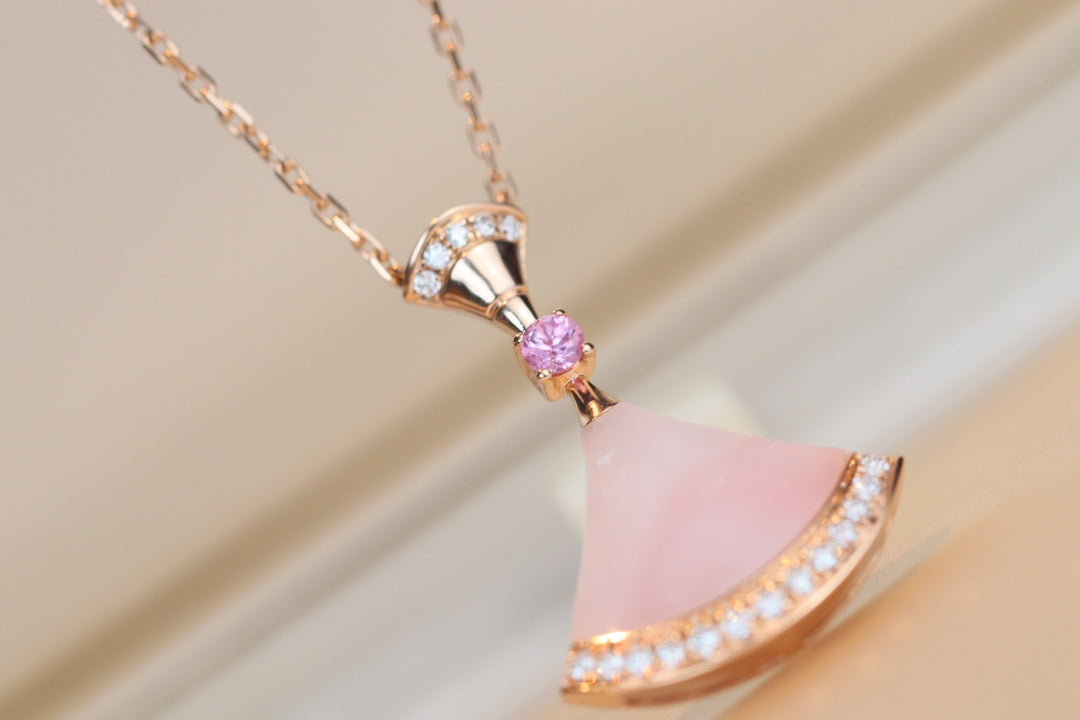 [✨ROSE💎]DREAM NECKLACE PINK MOP DIAMOND