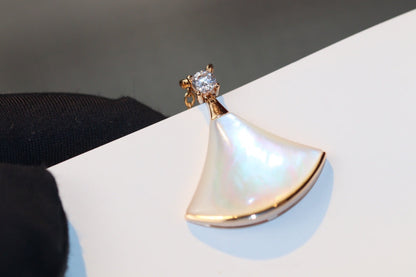 [✨ROSE💎]DREAM NECKLACE WHITE MOP PINK GOLD 1 DIAMOND