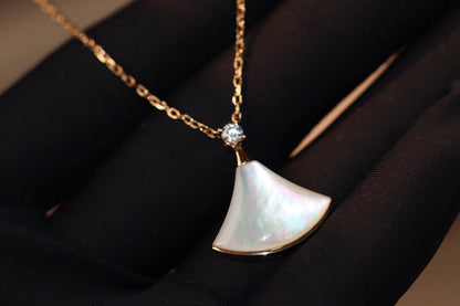 [✨ROSE💎]DREAM NECKLACE WHITE MOP PINK GOLD 1 DIAMOND