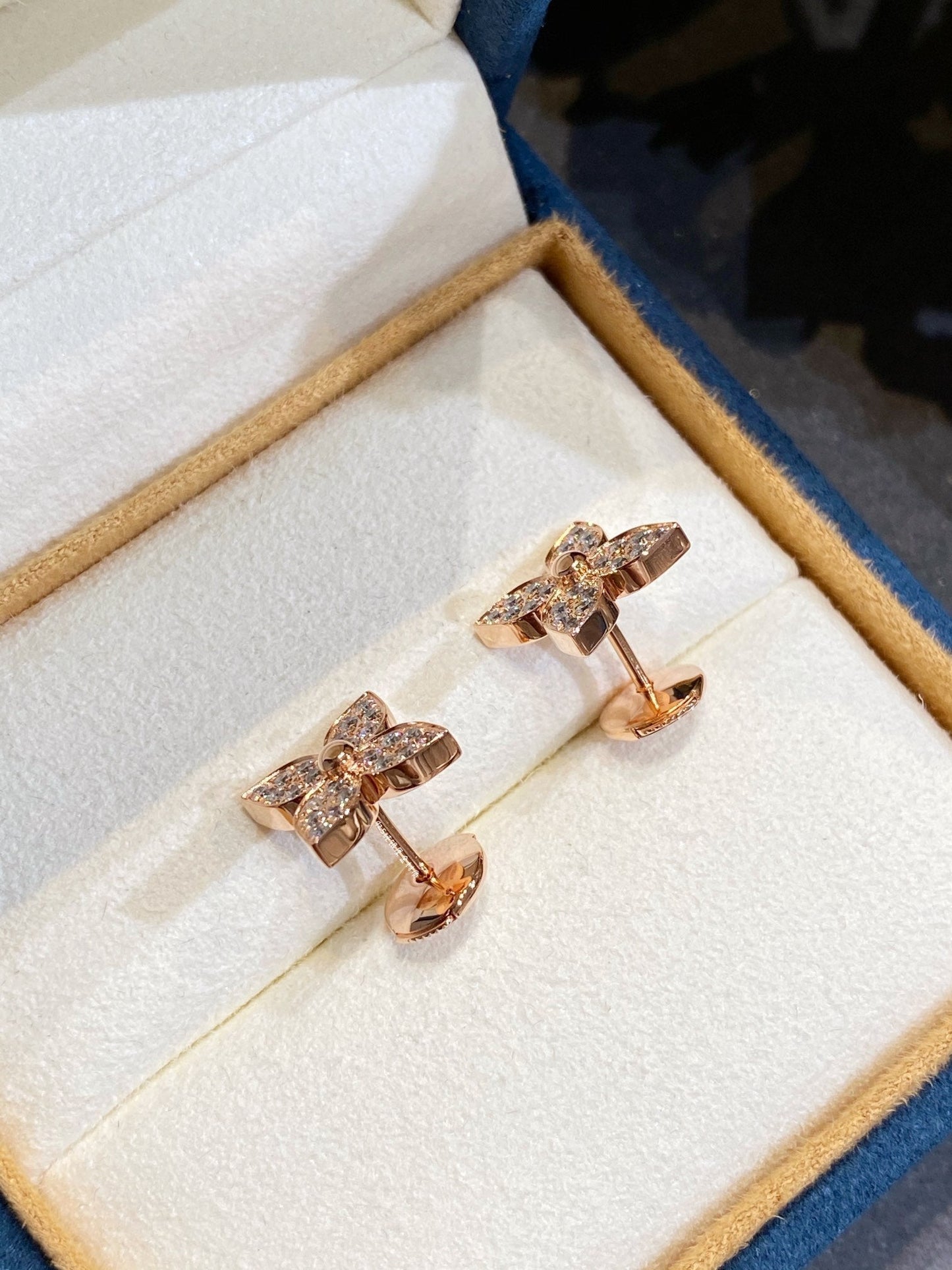 [✨ROSE💎]STAR DIAMOND EARRINGS