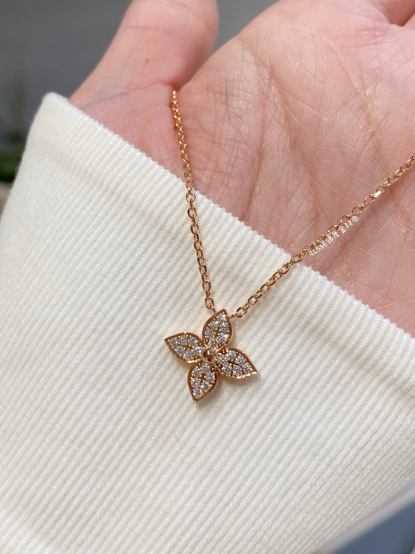 [✨ROSE💎]STAR DIAMOND NECKALCE