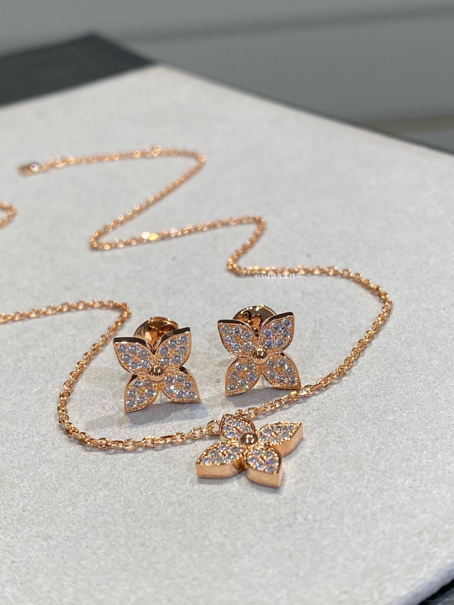 [✨ROSE💎]STAR DIAMOND NECKALCE
