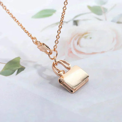 [✨ROSE💎]AMULETTE PEDANT ROSE GOLD NECKLACE