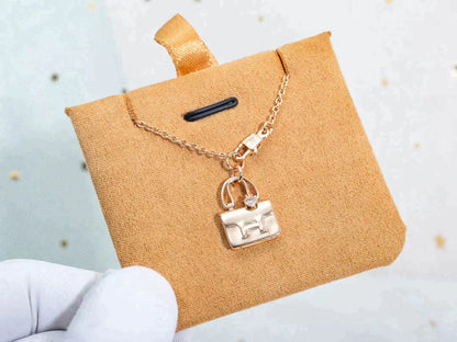[✨ROSE💎]AMULETTE PEDANT ROSE GOLD NECKLACE