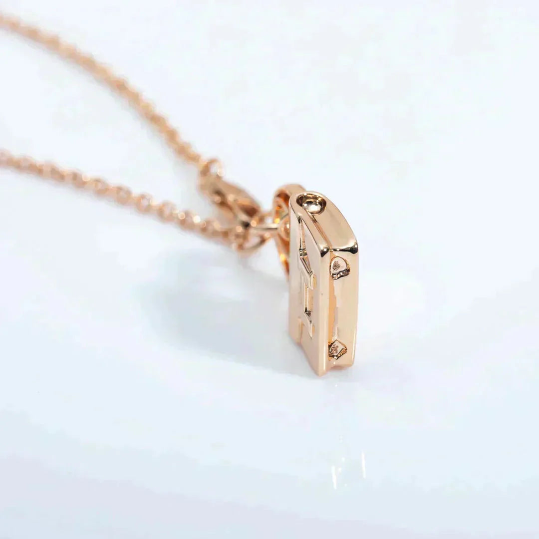 [✨ROSE💎]AMULETTE PEDANT ROSE GOLD NECKLACE