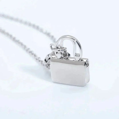 [✨ROSE💎]AMULETTE PEDANT SILVER NECKLACE
