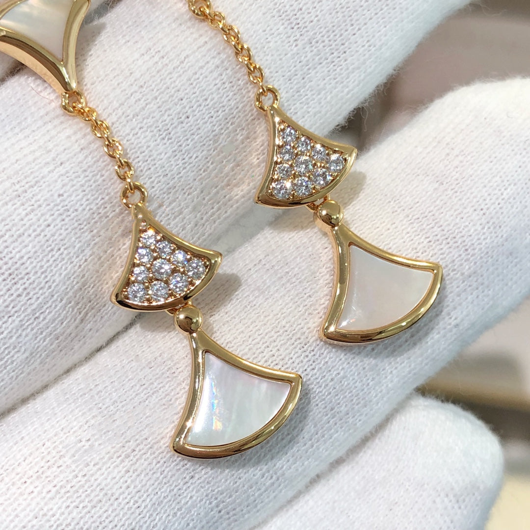 [✨ROSE💎]DREAM EARRINGS 3 MOTIFS DIAMOND MOP PINK GOLD