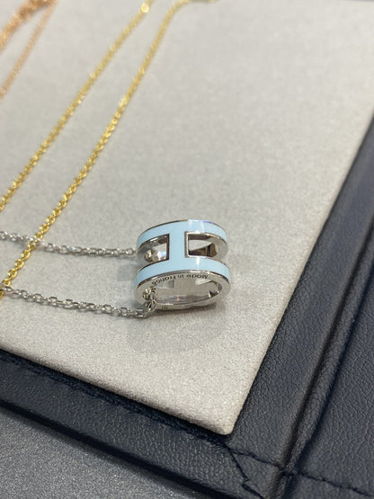 [✨ROSE💎]POP H LIGHT BLUE NECKLACE