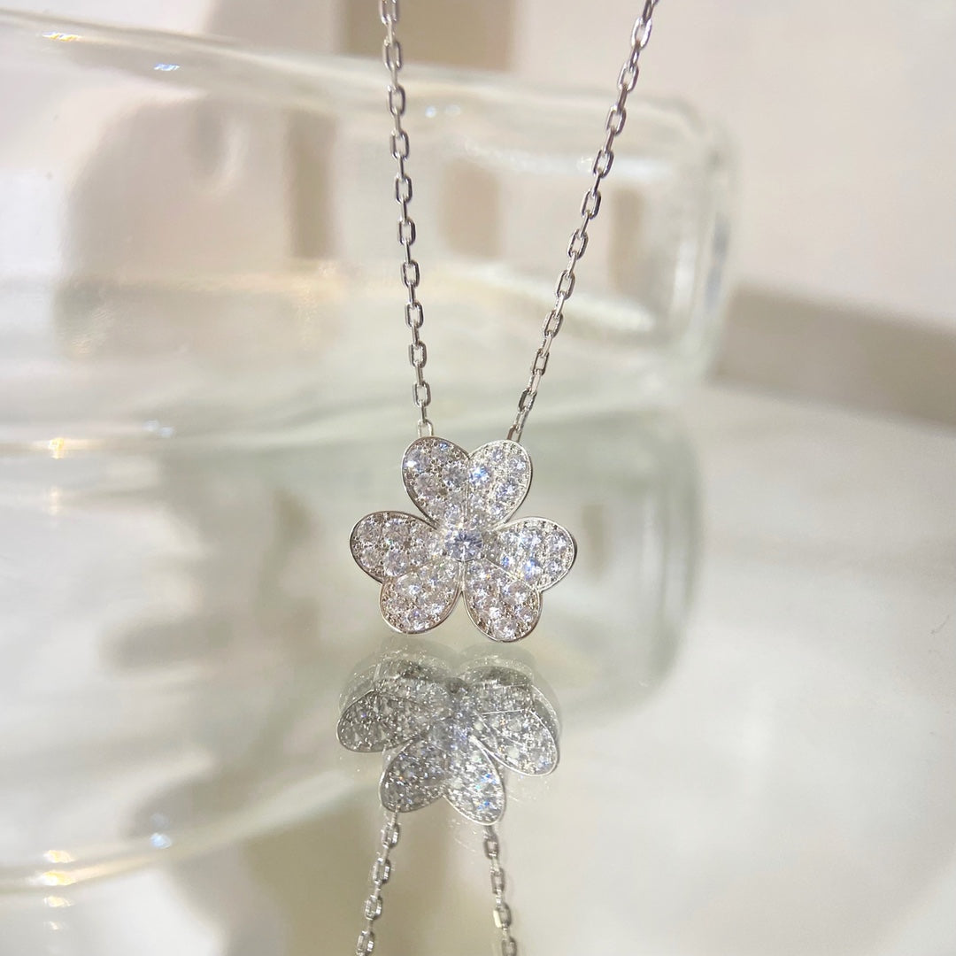 [✨ROSE💎]FLOWER DIAMOND NECKLACE