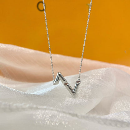[✨ROSE💎]VOLTE UPSIDE DOWN NECKLACE