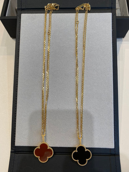 [✨ROSE💎]CLOVER 25MM NECKLACE GOLD CARNELIAN