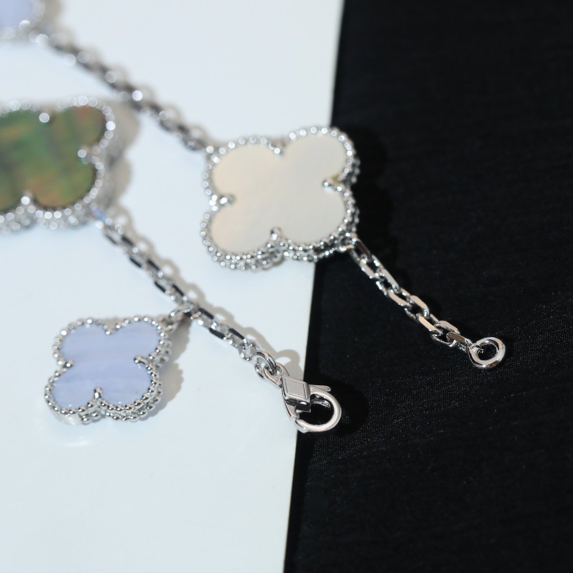 [✨ROSE💎]CLOVER BRACELET 5 MOTIFS MOP CHALCEDONY SILVER