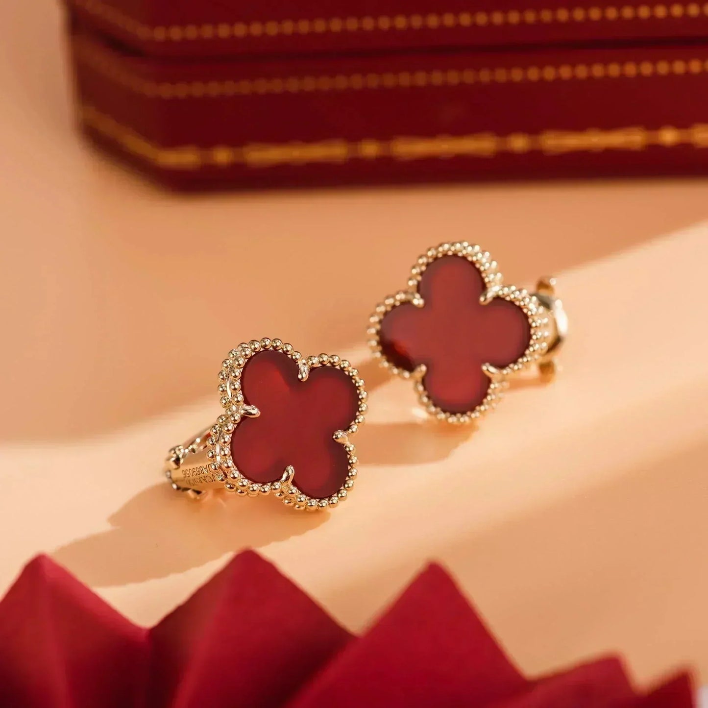 [✨ROSE💎]CLOVER MEDIUM 1 MOTIFS CARNELIAN  EARRINGS