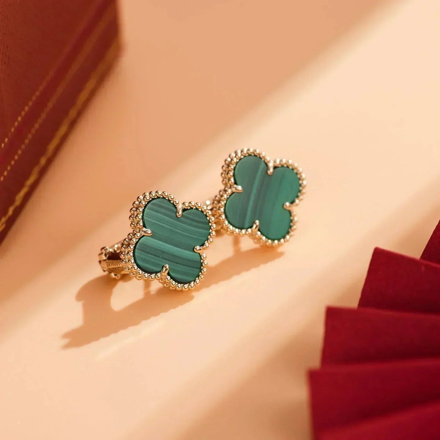 [✨ROSE💎]CLOVER MEDIUM 1 MOTIFS MALACHITE  EARRINGS