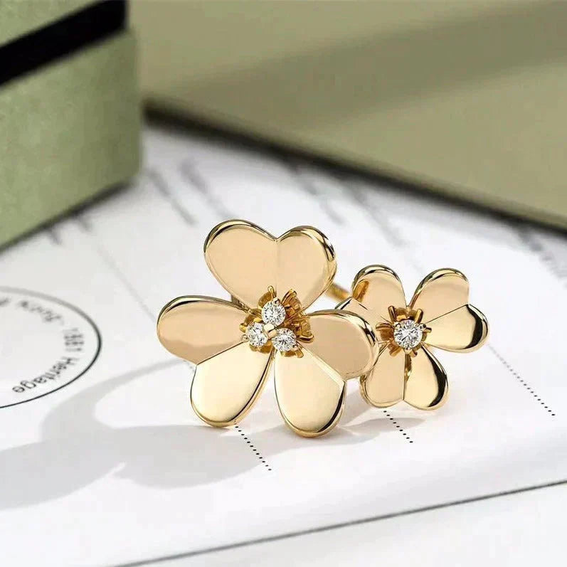 [✨ROSE💎]CLOVER COMOS GOLD DIAMOND RING