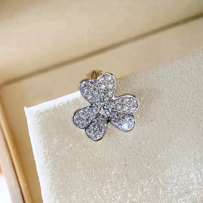 [✨ROSE💎]CLOVER COMOS DIAMOND EARRINGS SILVER