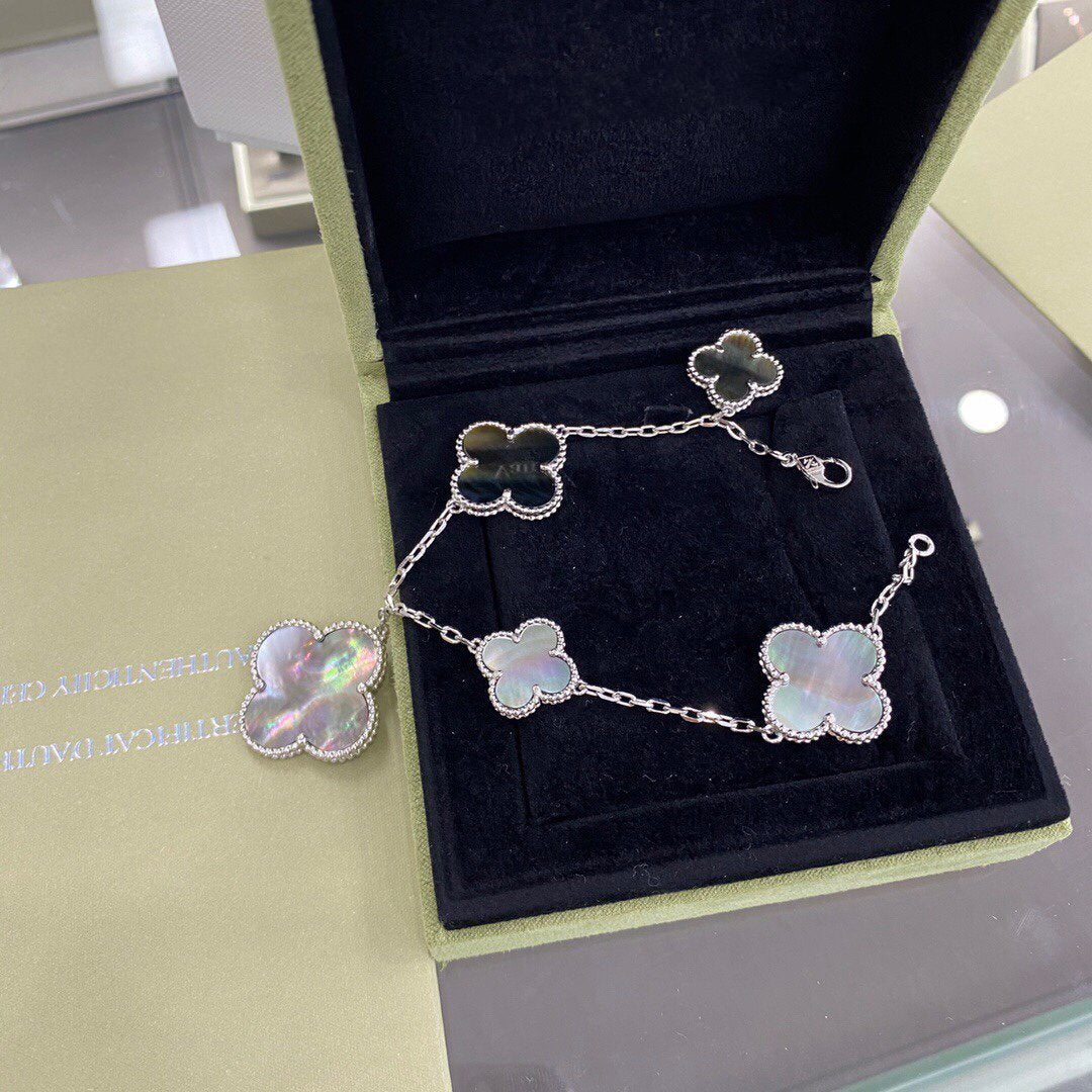 [✨ROSE💎]CLOVER 5 MOTIFS SIVLER DARK MOP BRACELET