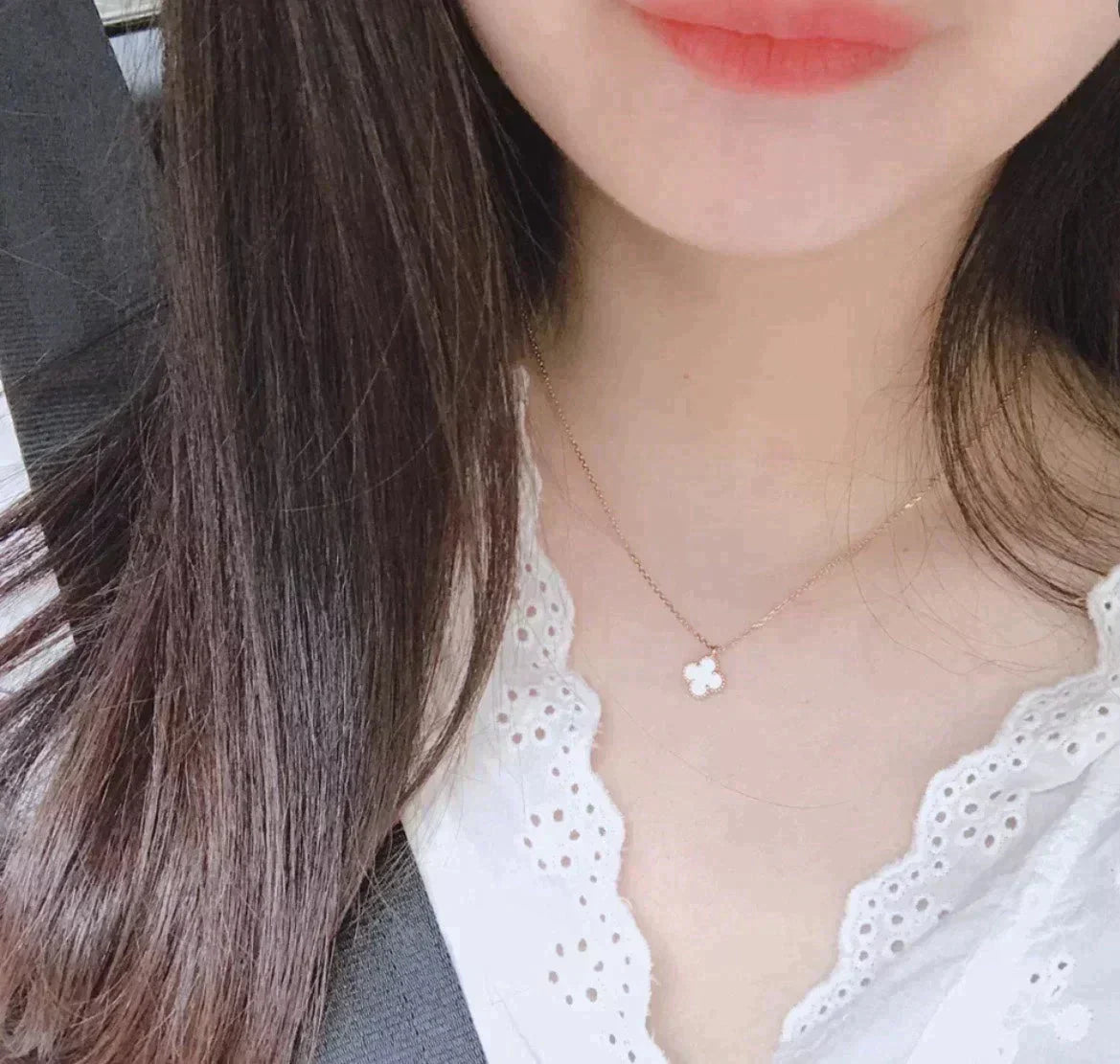 [✨ROSE💎]CLOVER MINI 9.5MM WHITE MOTHER-OF-PEARL NECKLACE