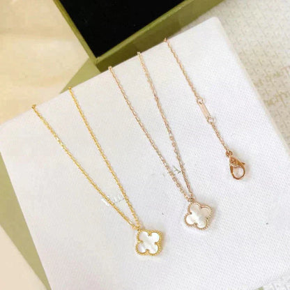 [✨ROSE💎]CLOVER MINI 9.5MM WHITE MOTHER-OF-PEARL NECKLACE
