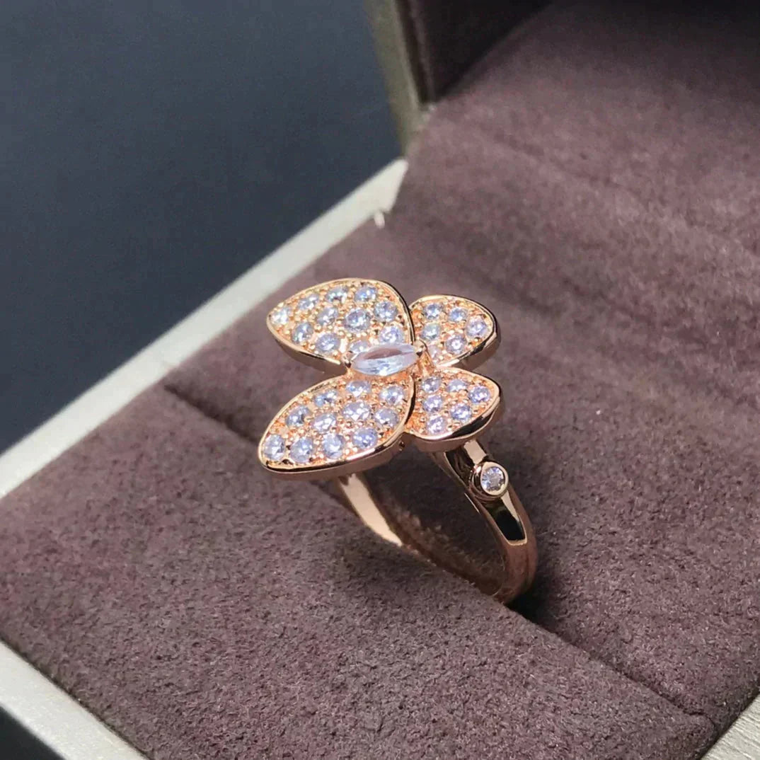 [✨ROSE💎]BUTTERFLY PINK GOLD DIAMOND RING