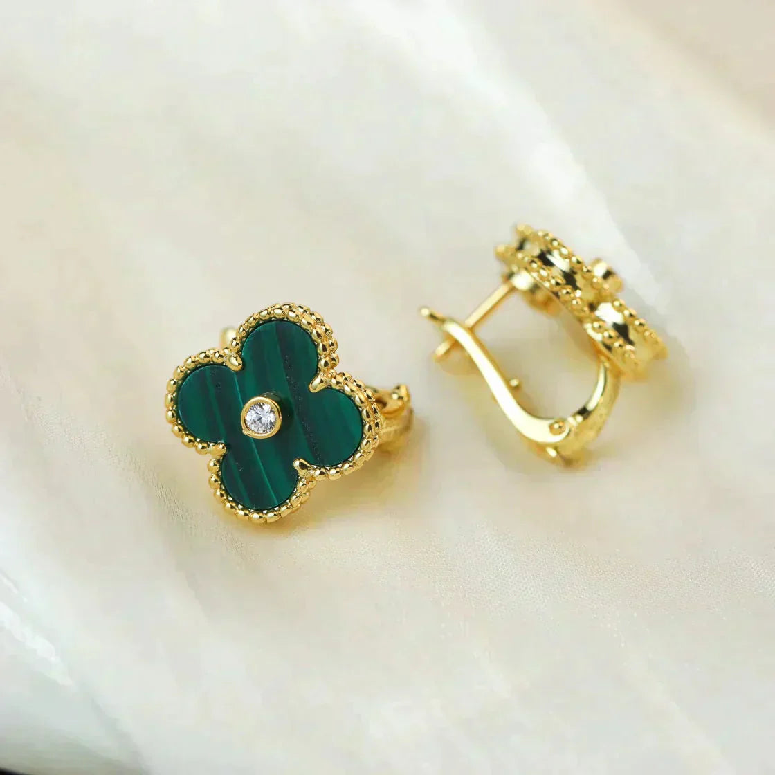 [✨ROSE💎]CLOVER MEDIUM 1 MOTIFS MALACHITE DIAMOND EARRINGS