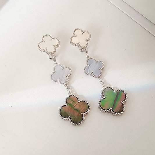 [✨ROSE💎]CLOVER 3 MOTIFS CHALCEDONY DARK MOP SILVER EARRINGS