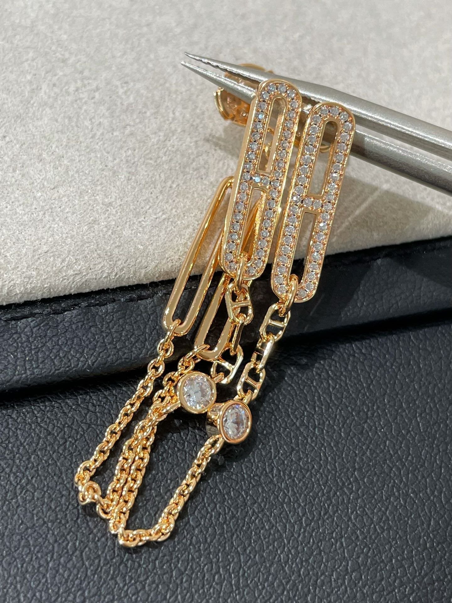 [✨ROSE💎]CHAINE CHAOS DIAMOND DROP EARRINGS
