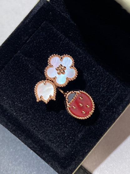 [✨ROSE💎]LUCKY 3 MOTIF ROSE GOLD RING