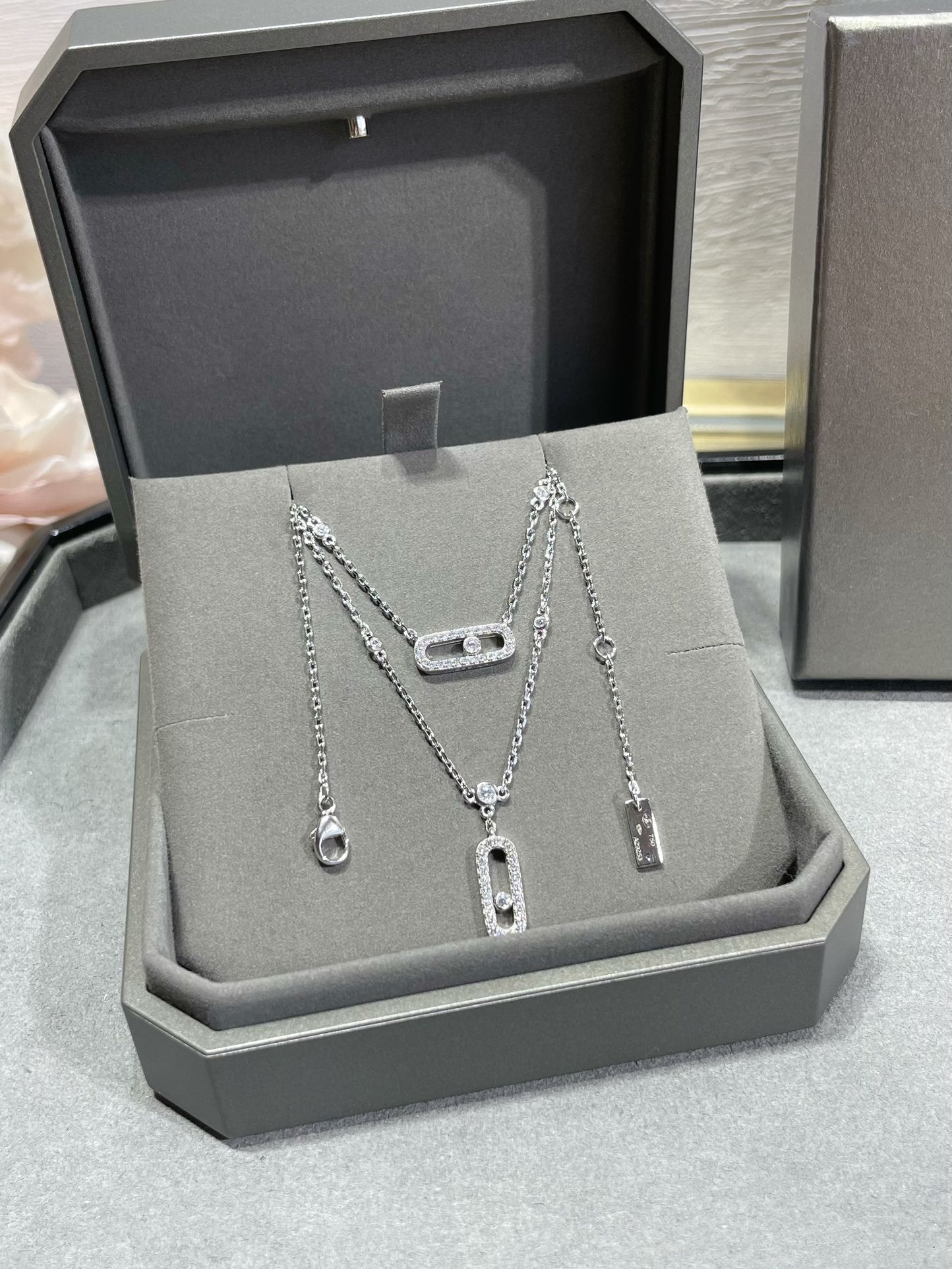 [✨ROSE💎]MOVE 2 ROW DIAMOND NECKLACE