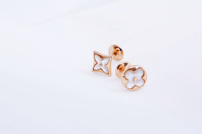 [✨ROSE💎]STAR AND SUN PINK GOLD MOP STUD EARRINGS