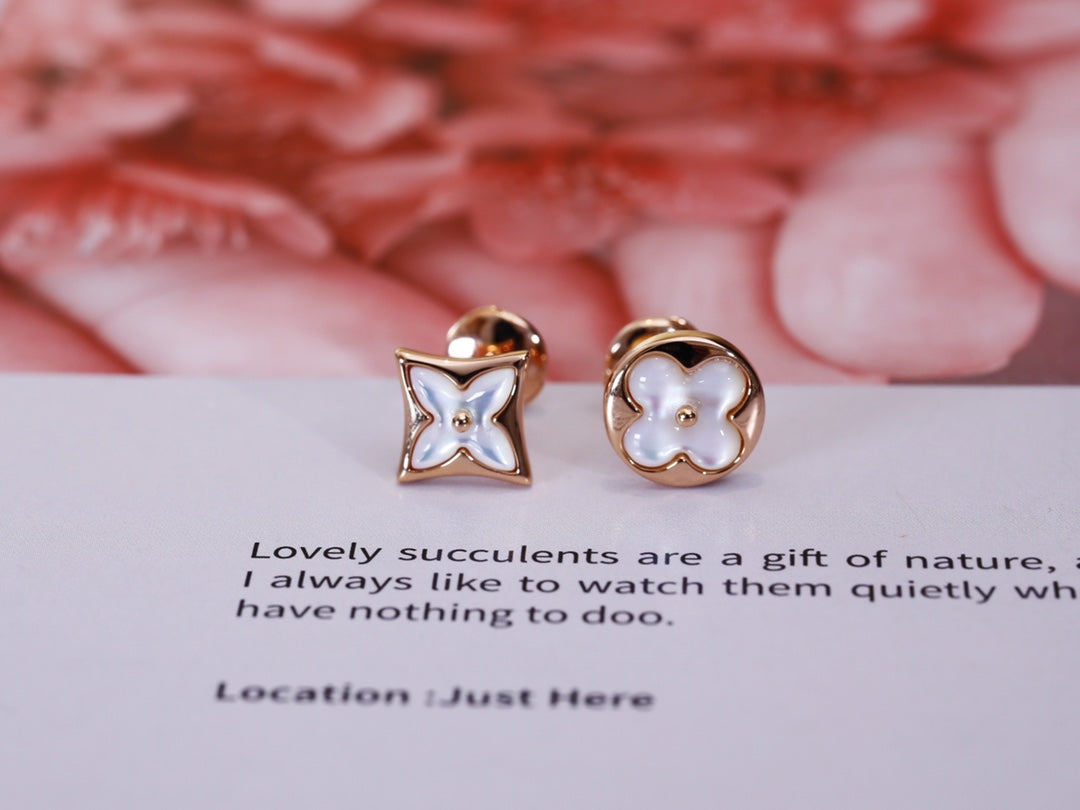 [✨ROSE💎]STAR AND SUN PINK GOLD MOP STUD EARRINGS
