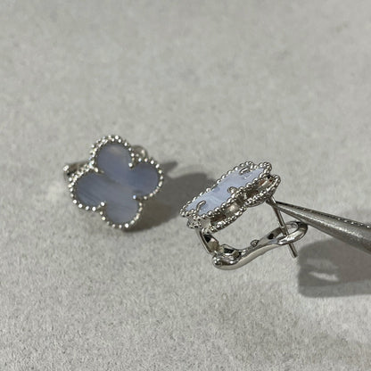 [✨ROSE💎]CLOVER CHALCEDONY SILVER STUD EARRINGS