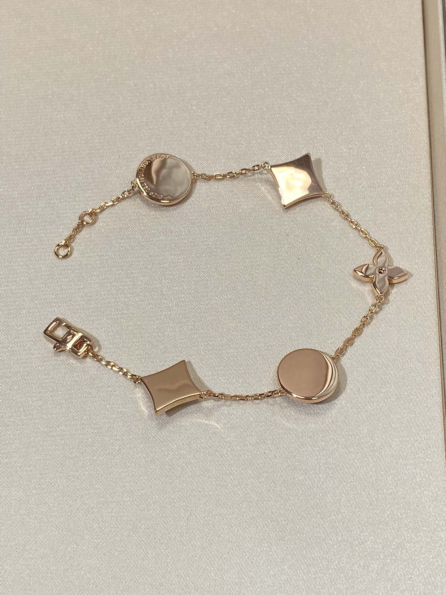 [✨ROSE💎]STAR AND SUN 5 MOTIF MOP PINK GOLD BRACELET
