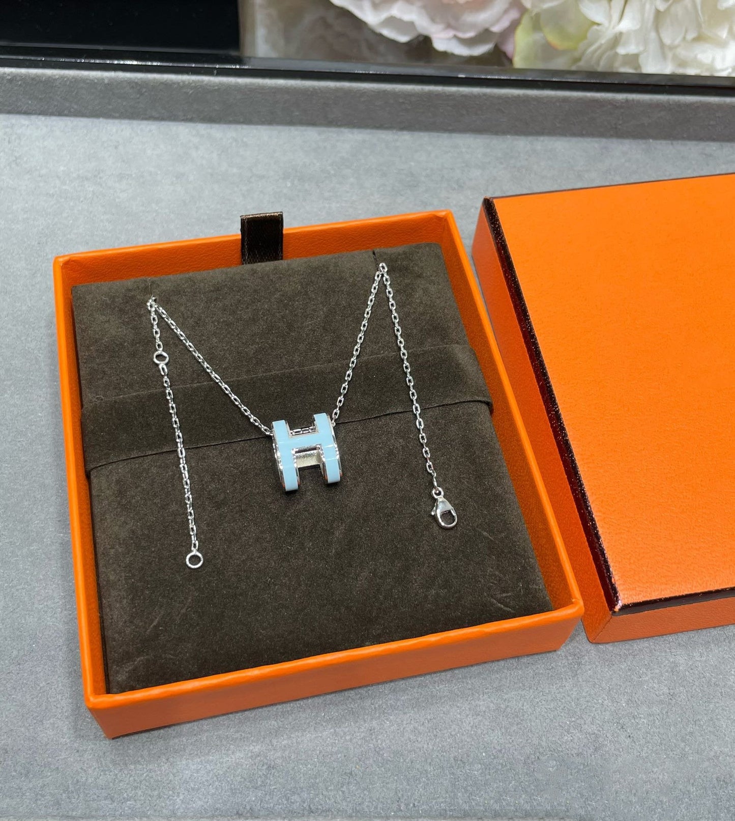 [✨ROSE💎]POP H SKY BLUE NECKLACE