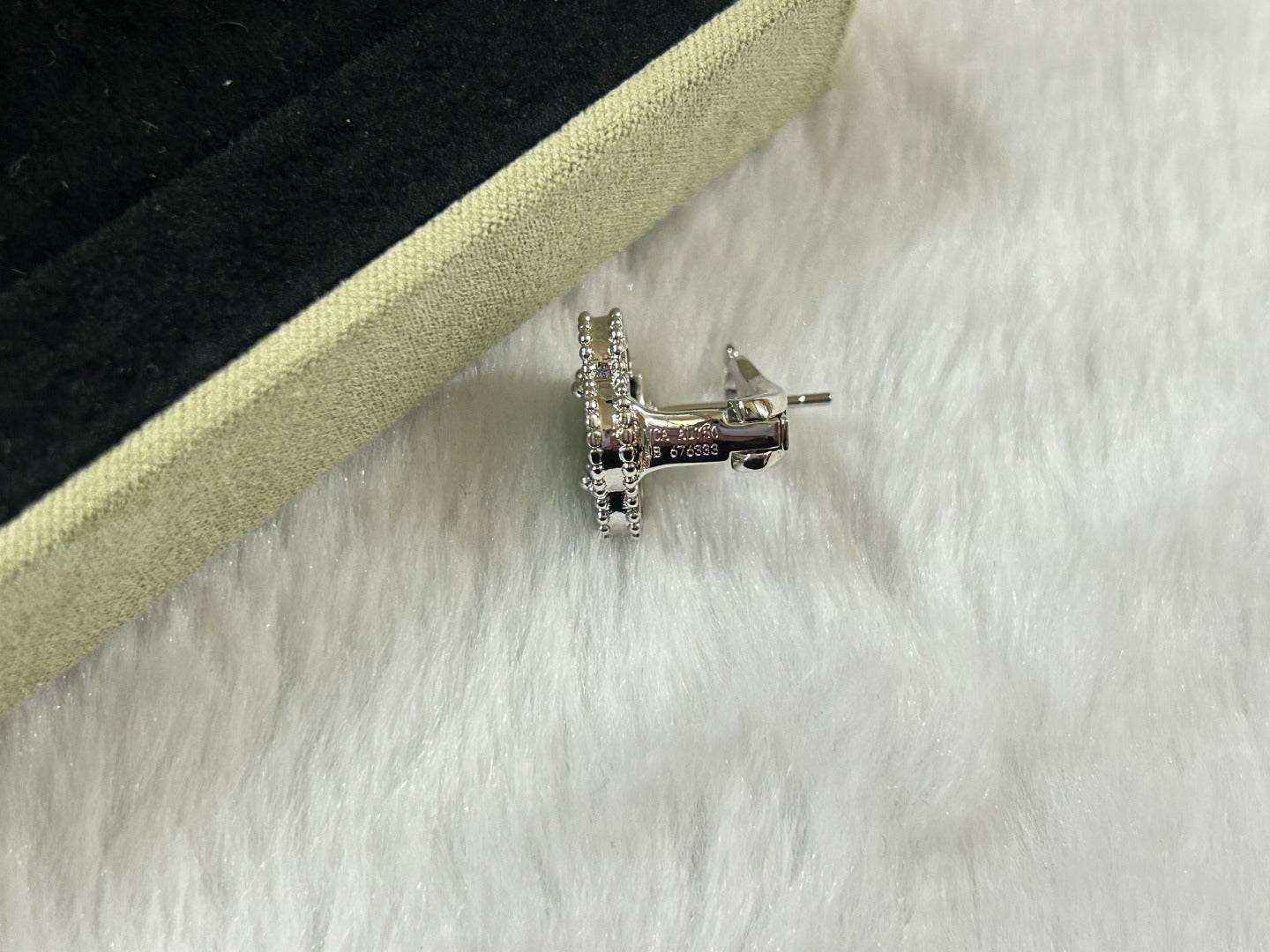 [✨ROSE💎]CLOVER PIETERSITE MEDIUM STUD EARRINGS