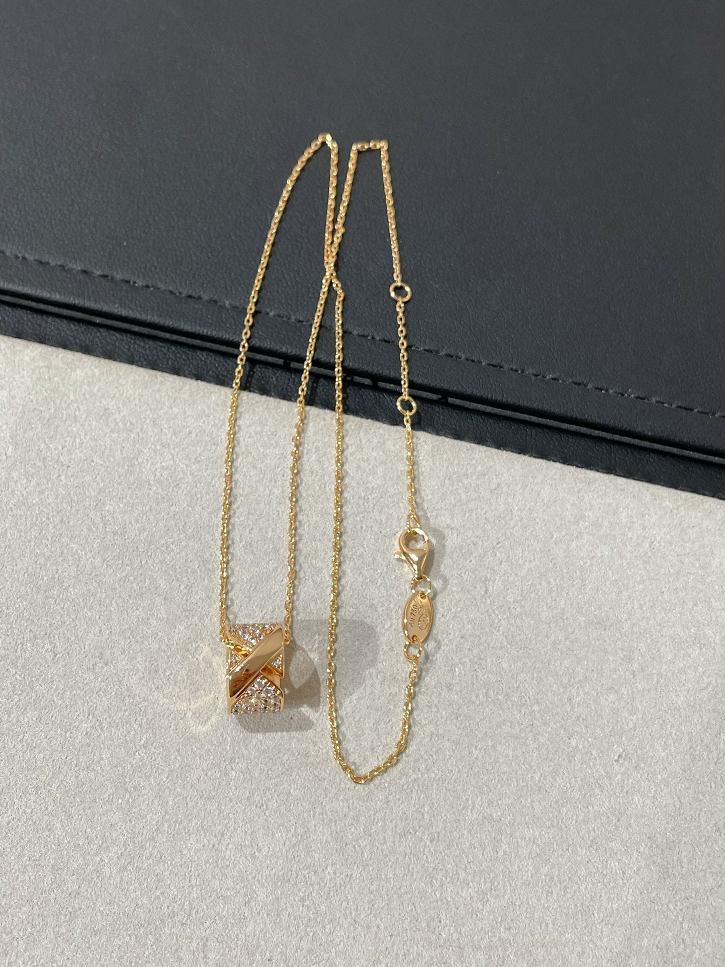 [✨ROSE💎]LIENS EVIDENCE DIAMOND PAVED NECKLACE