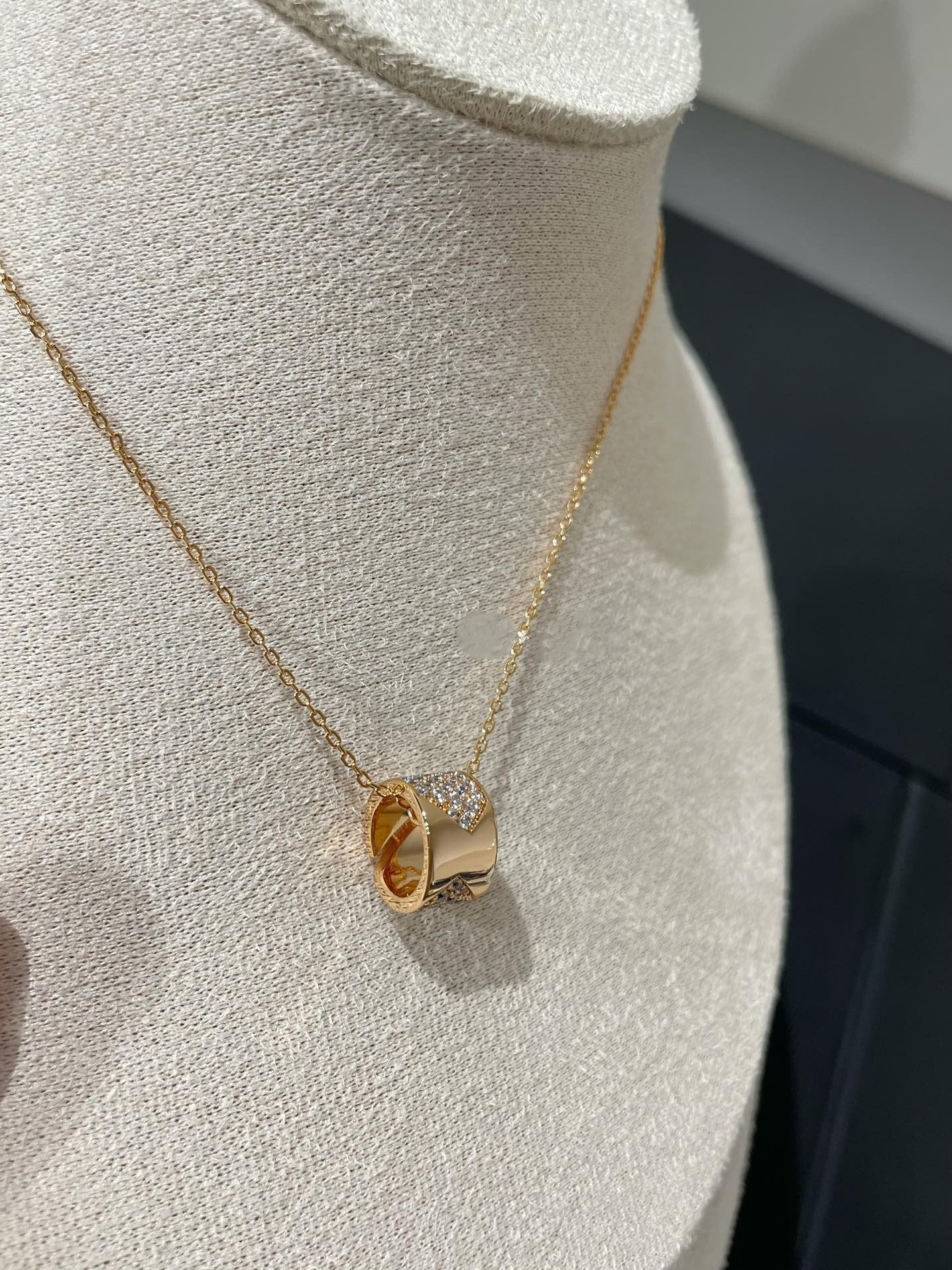[✨ROSE💎]LIENS EVIDENCE DIAMOND PAVED NECKLACE
