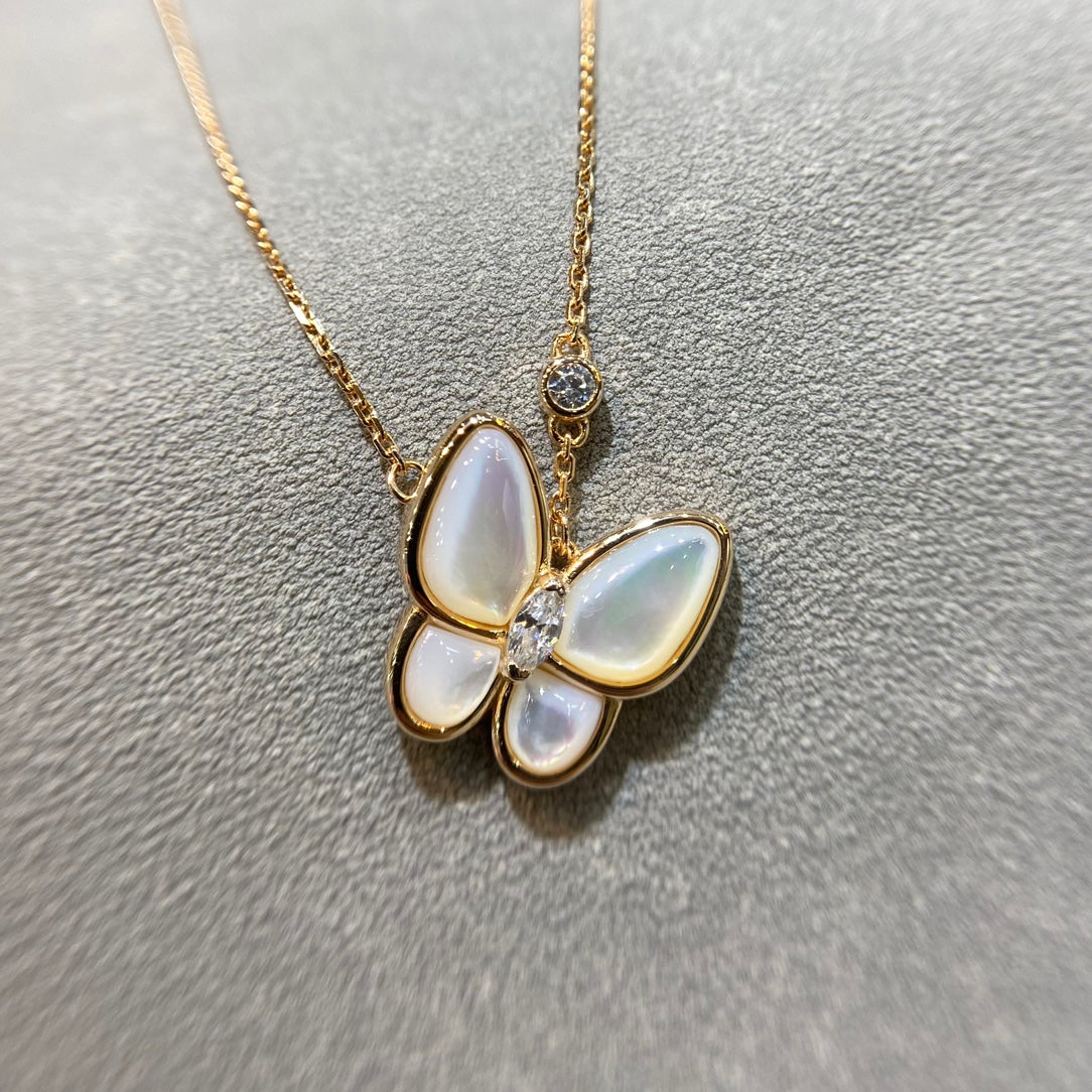 [✨ROSE💎]BUTTERFLY MOP DIAMOND NECKLACE