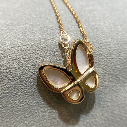 [✨ROSE💎]BUTTERFLY MOP DIAMOND NECKLACE